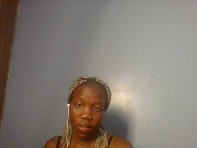 Lovelyboo live cam on BongaCams