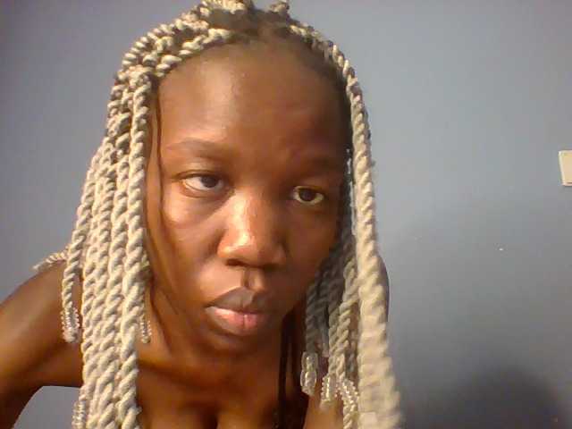 Lovelyboo live cam on BongaCams