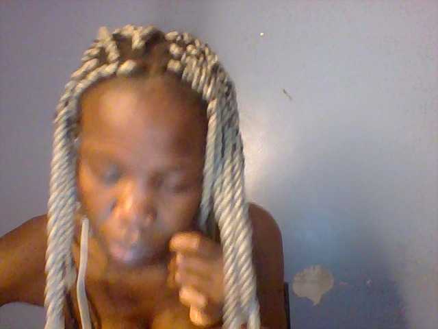 Lovelyboo live cam on BongaCams