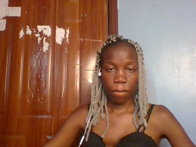 Lovelyboo live cam on BongaCams