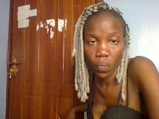 Lovelyboo live cam on BongaCams