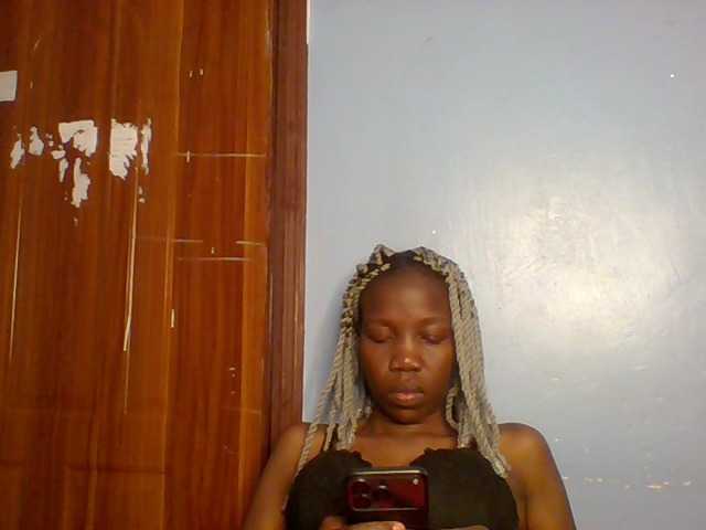 Lovelyboo live cam on BongaCams