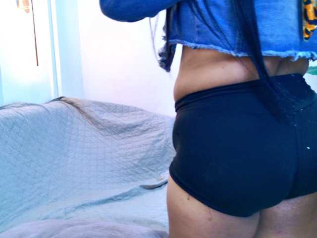 NatySantos live cam on BongaCams