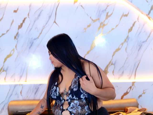 NatySantos live cam on BongaCams