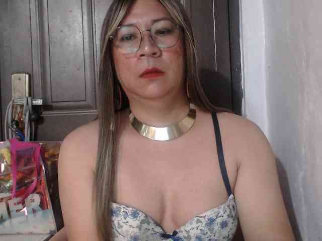 sweetCUMTs69