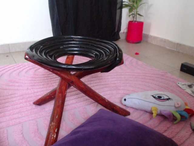 dominax live cam on BongaCams