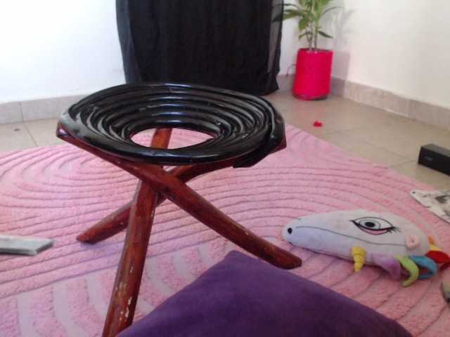 Dominax
