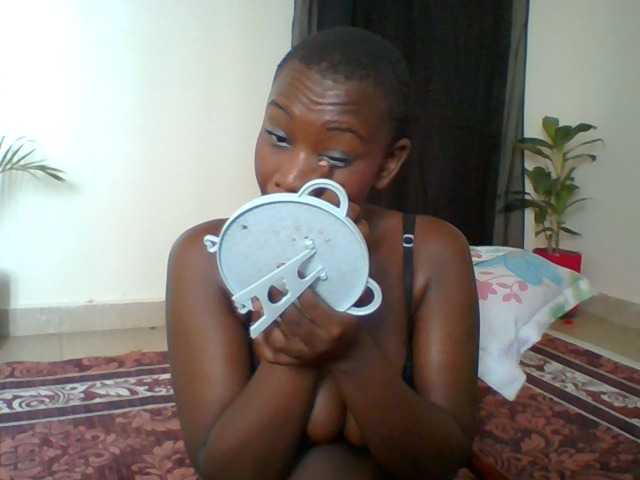 dominax live cam on BongaCams