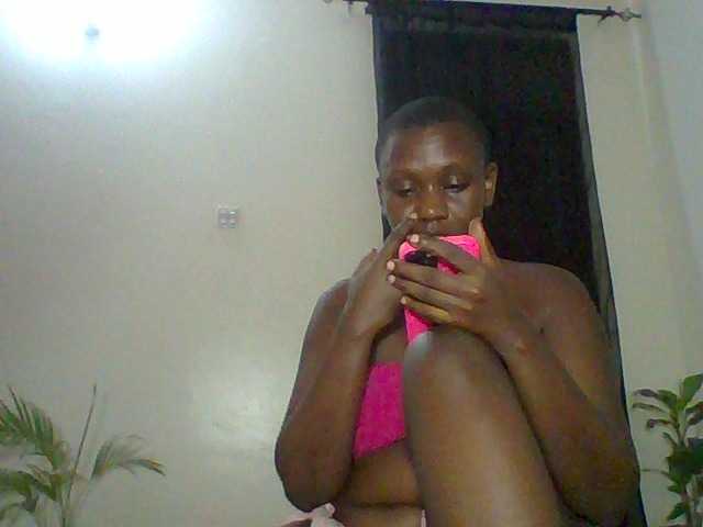 dominax live cam on BongaCams
