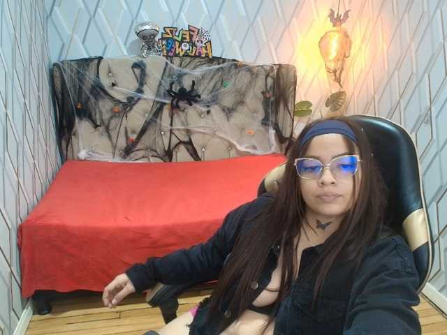 NohemiBlake live cam on BongaCams