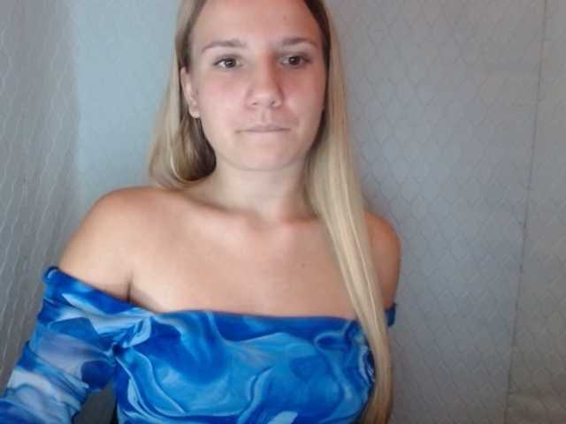 Viktorisagi1 live cam on BongaCams