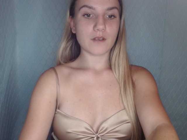 Viktorisagi1 live cam on BongaCams