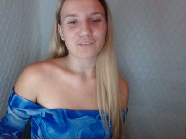 Viktorisagi1 live cam on BongaCams