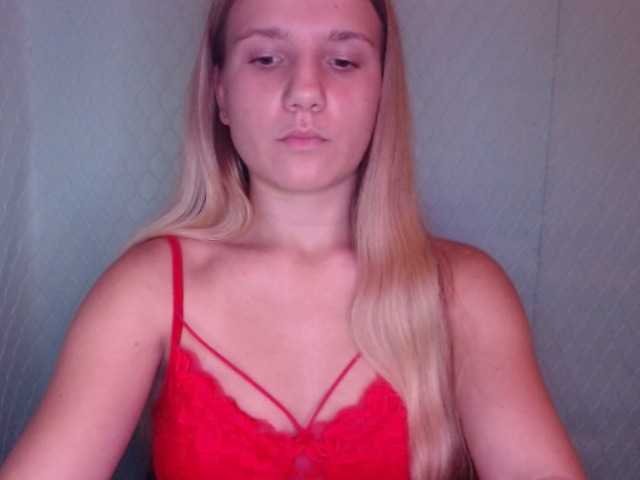 Viktorisagi1 live cam on BongaCams