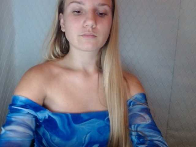 Viktorisagi1 live cam on BongaCams