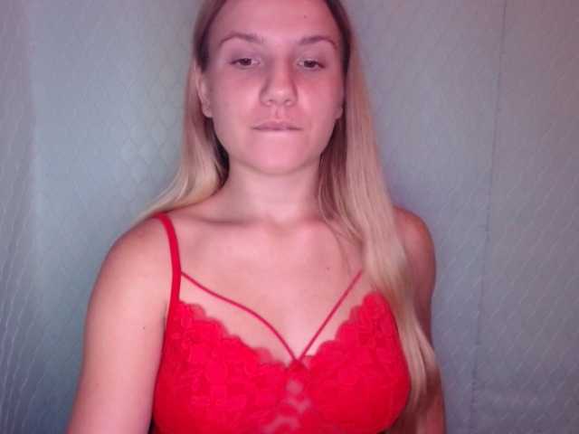 Viktorisagi1 live cam on BongaCams