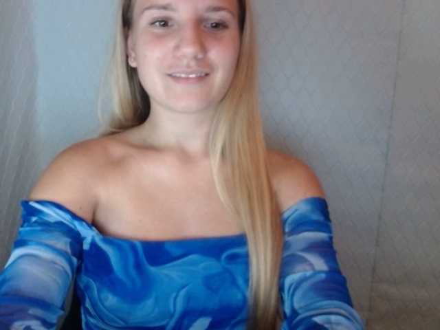 Viktorisagi1 live cam on BongaCams