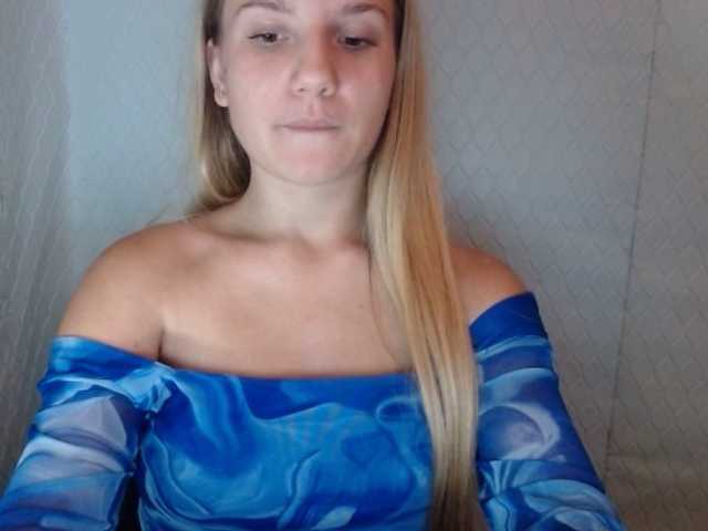 Viktorisagi1 live cam preview