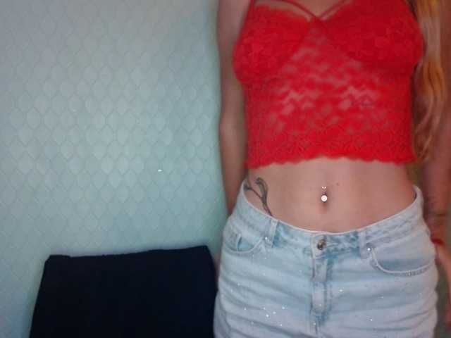 Viktorisagi1 live cam on BongaCams