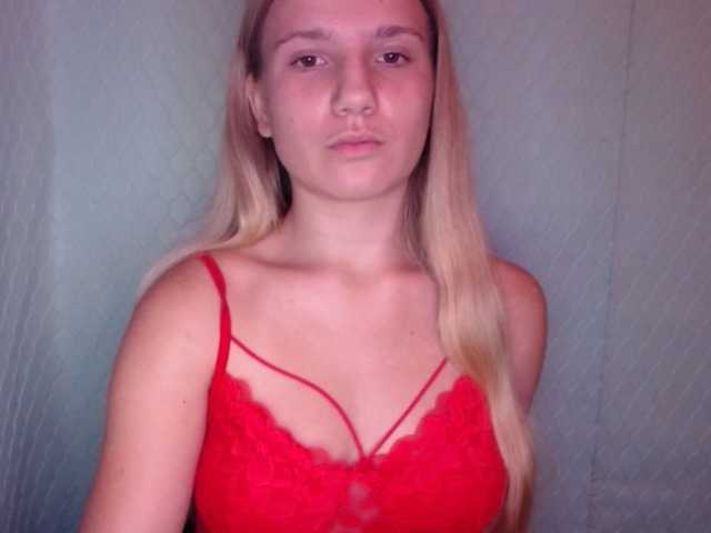 Viktorisagi1 live cam on BongaCams