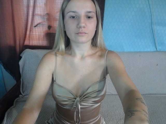 Viktorisagi1 live cam on BongaCams