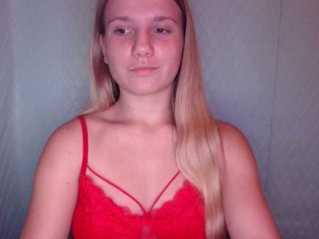 Viktorisagi1 live cam on BongaCams