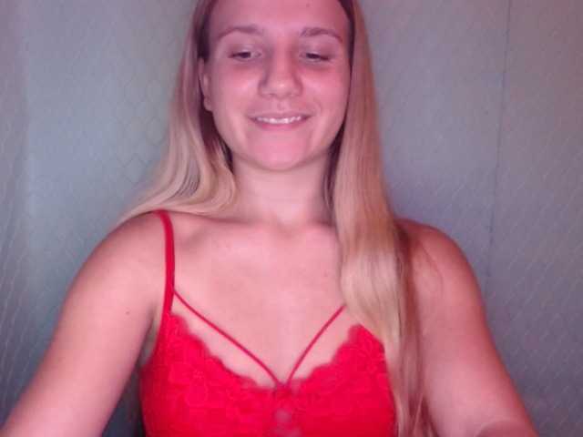 Viktorisagi1 live cam on BongaCams
