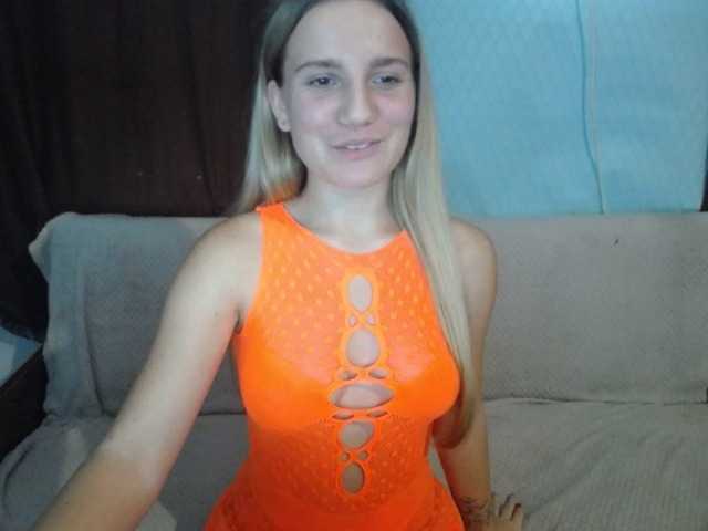Viktorisagi1 live cam on BongaCams