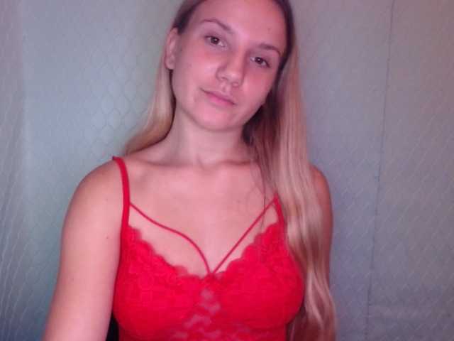 Viktorisagi1 live cam on BongaCams