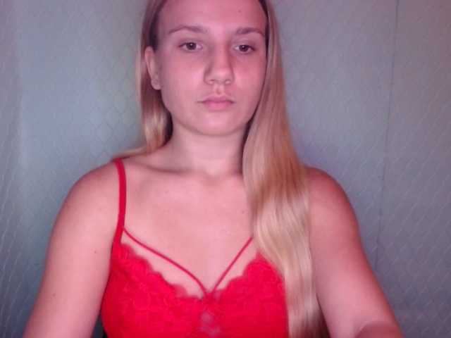 Viktorisagi1 live cam on BongaCams