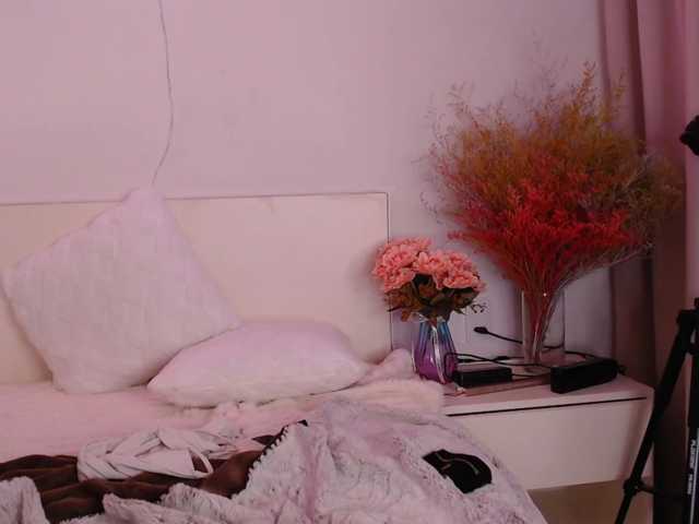 HoneyBblondy live cam on BongaCams