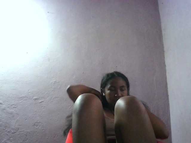 Aisah live cam on BongaCams