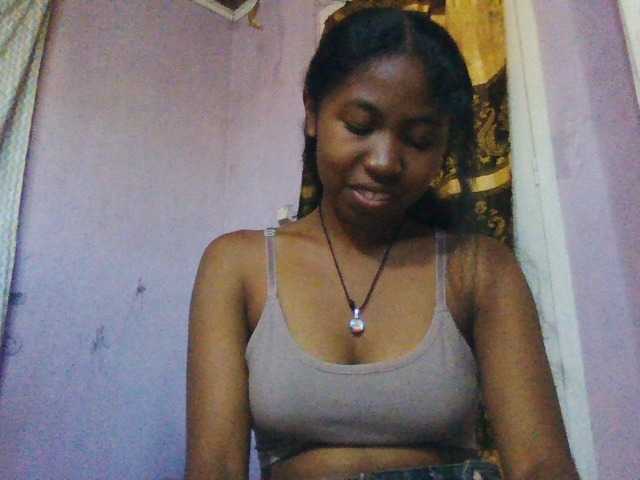 Aisah live cam on BongaCams