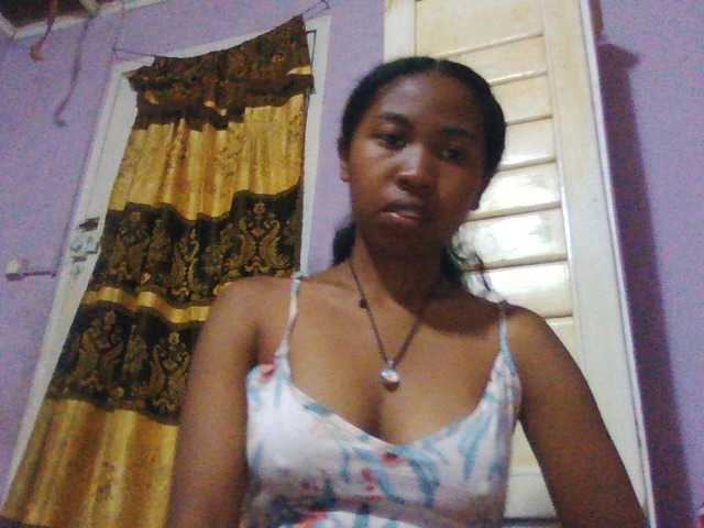 Aisah live cam on BongaCams