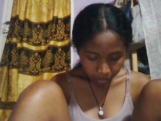 Aisah live cam on BongaCams