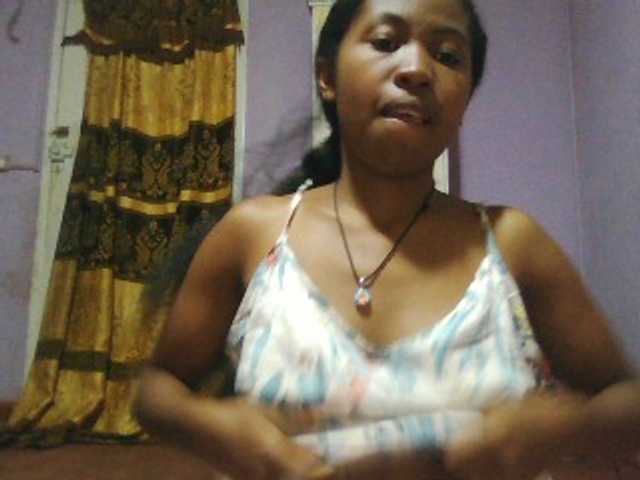Aisah live cam on BongaCams