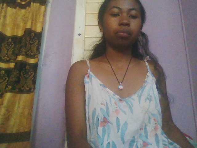Aisah live cam on BongaCams