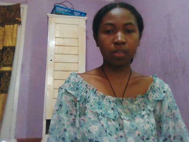 Aisah live cam on BongaCams