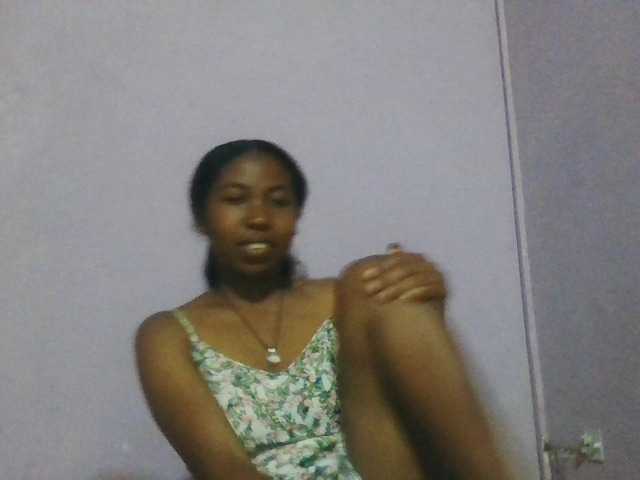 Aisah live cam on BongaCams