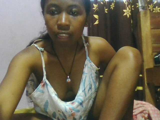 Aisah live cam on BongaCams