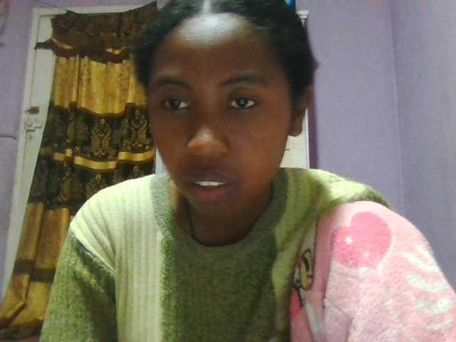 Aisah live cam on BongaCams