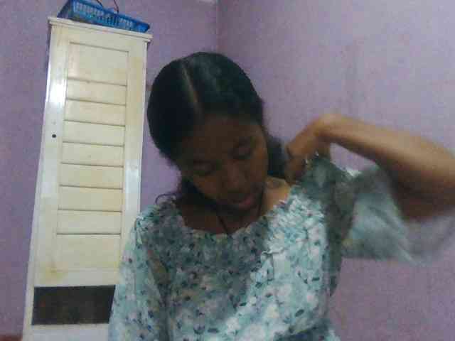 Aisah's webcam live show