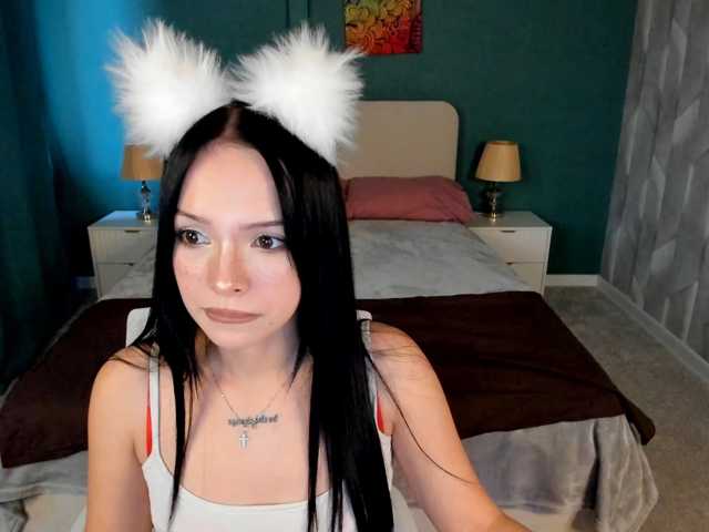 Webcam-Model Shy-bunny3