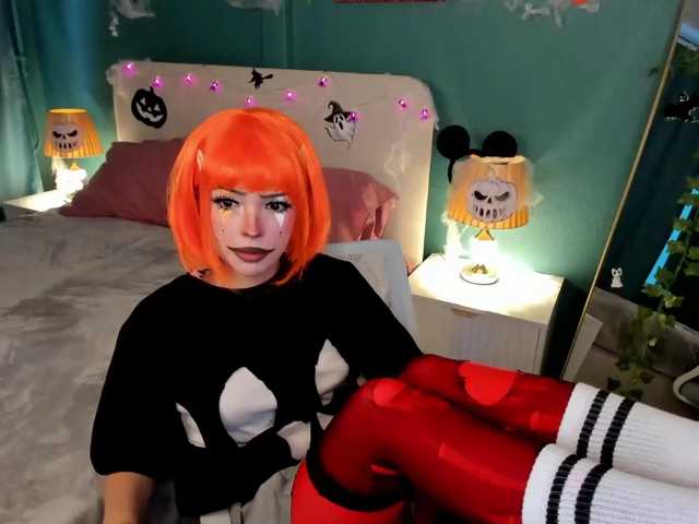 Shy-bunny3 live cam preview