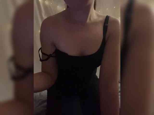 kissedby_polly