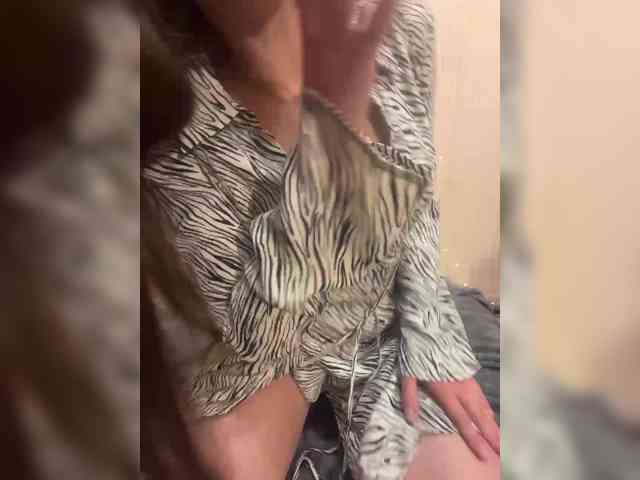 kissedby_polly