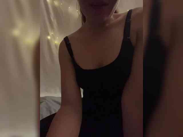 kissedby_polly