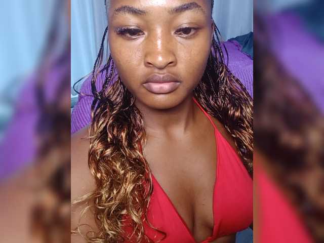 Lizzyke live cam on BongaCams