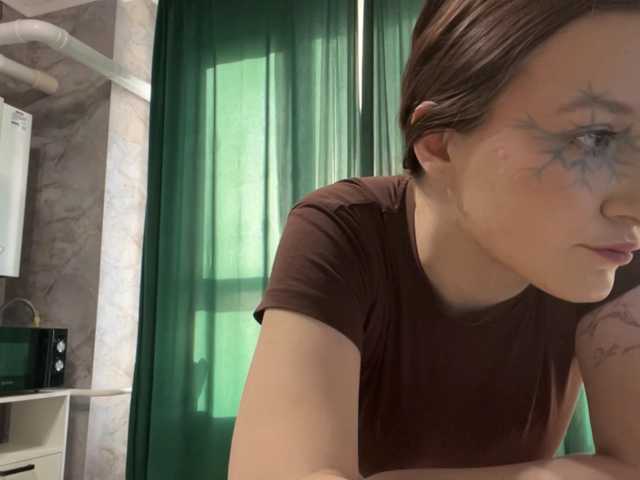 HellenKroes live cam on BongaCams