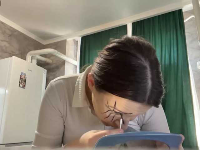 HellenKroes live cam on BongaCams